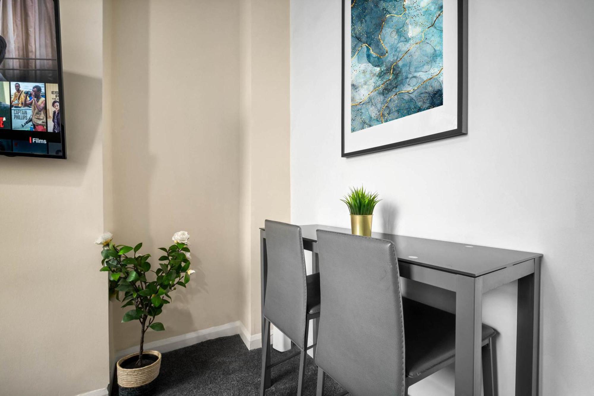 Two Bedroom Apartment - Single Beds - Accommodates 3 - Street Parking - Top Rated -Wbb West Bromwich Luaran gambar