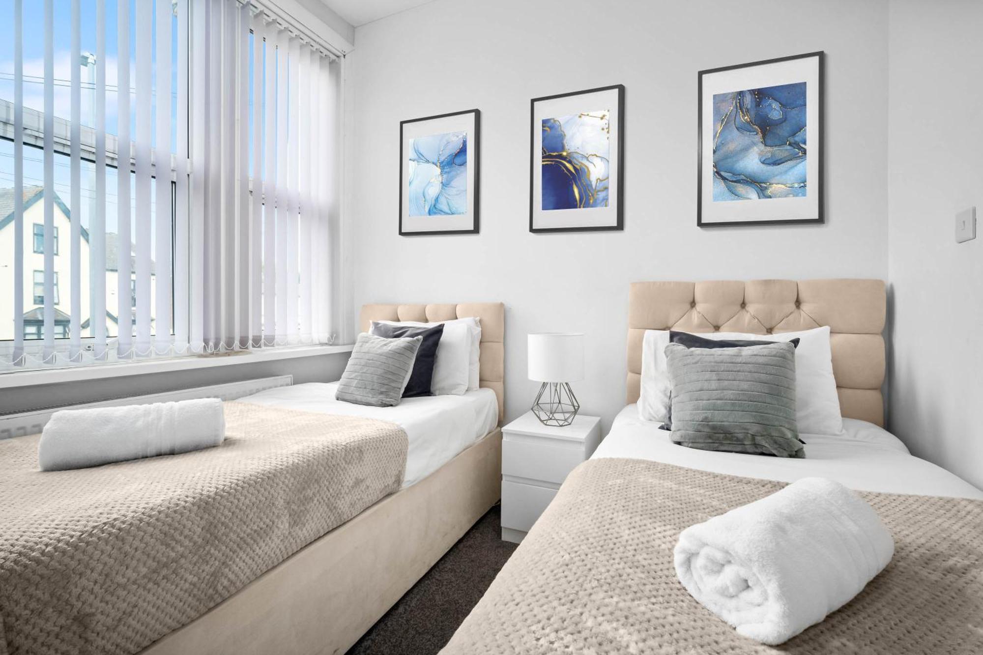 Two Bedroom Apartment - Single Beds - Accommodates 3 - Street Parking - Top Rated -Wbb West Bromwich Luaran gambar